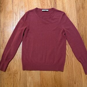 Everlane Women's Burgundy Crewneck Sweater